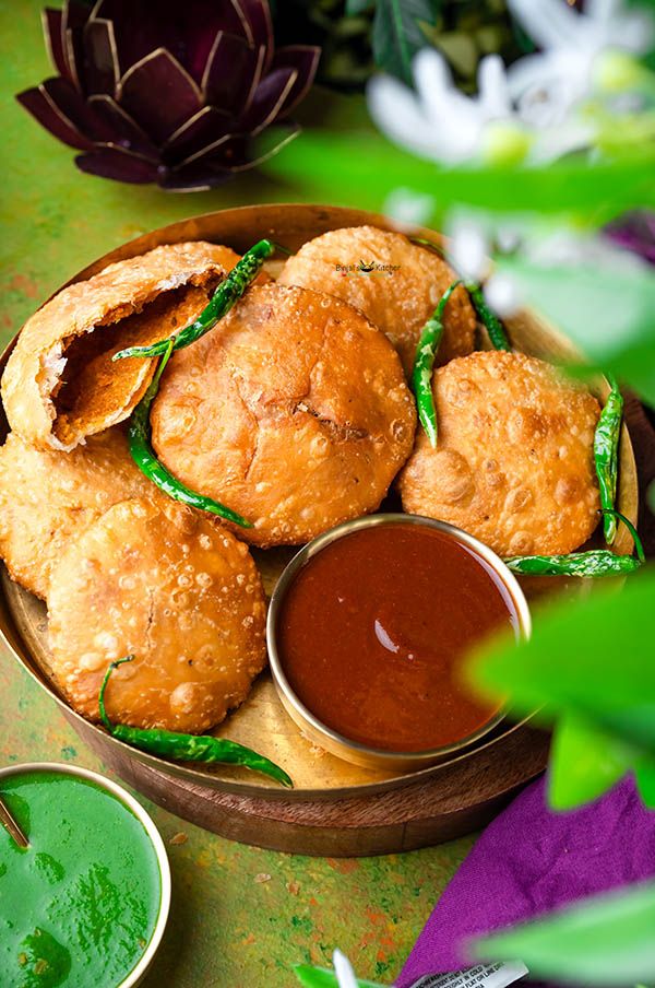 Jodhpuri Mawa Kachori & Saffron Rabri